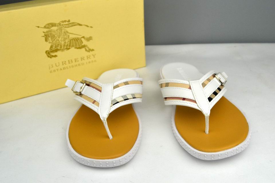2017 Burbry slippers man 38-46-057